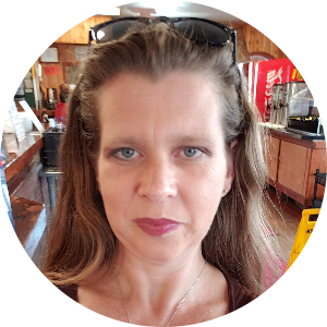 Bobbie Williams available notary in Texas City, TX - 77590