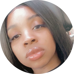 LaCrecha Duke available notary in Louisville , KY - 40215