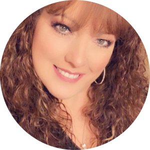 Tiffany Halstead  available notary in Texas City, TX - 77590