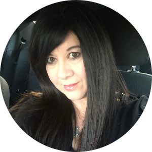 Veronica Arevalo available notary in Tucson, AZ - 85743