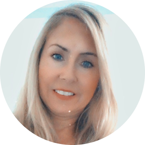 Kimberlee Pearce available notary in moyock, NC - 27958