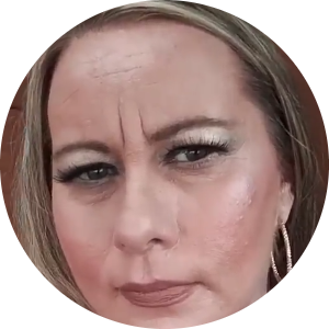 Shannon Coffey available notary in Westland, MI - 48186