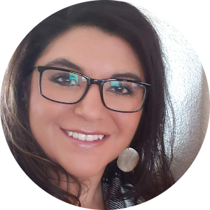 Jani Trujillo available notary in COLORADO SPGS, CO - 80922