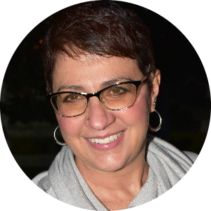 Donna Bragdon available notary in Austin, TX - 78737