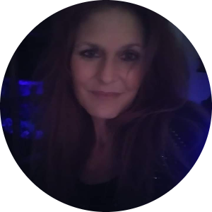 Cheryl Tomlin available notary in Virginia beach, VA - 23451