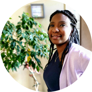 Kemeterica Green available notary in Accokeek, MD - 20607