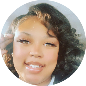 Felita chandler available notary in cleveland, OH - 44111