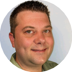 Casey Thacker available notary in BELLA VISTA, AR - 72715