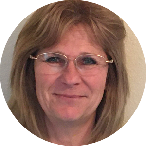 Carol  Lucich available notary in Portland, TX - 78374