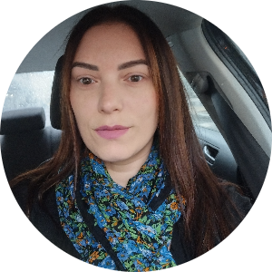 Crystal DAntonio available notary in phila, PA - 19134