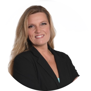 Tracy Hiles available notary in LAKE STEVENS, WA - 98258