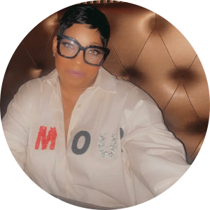 Sophie  Jordan  available notary in Edison , NJ - 08837