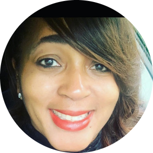 Daphne  White  available notary in South Euclid , OH - 44121
