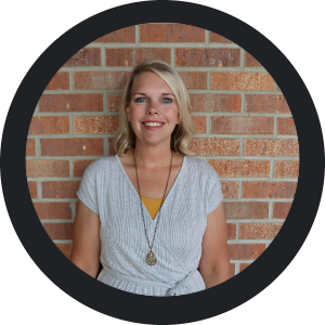 Melissa Burney available notary in Hohenwald, TN - 38462
