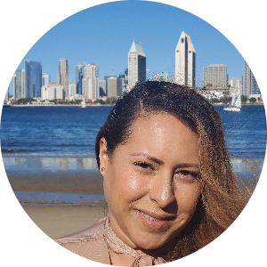 Tatiana Arredondo available notary in El Cajon, CA - 92021