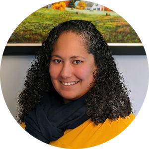 Sandralee Fernandez available notary in NORWICH, CT - 06360