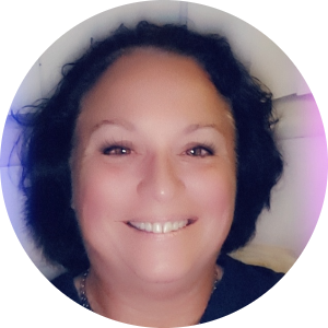 Robyn Bruce available notary in Hudson, FL - 34667