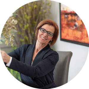 Miriam Dahl available notary in Mendota Heights, MN - 55118