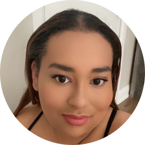 Shakira Williams available notary in Palatine, IL - 60074