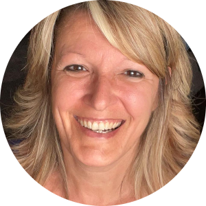 Cindy Spoo available notary in Land O lakes, FL - 34638