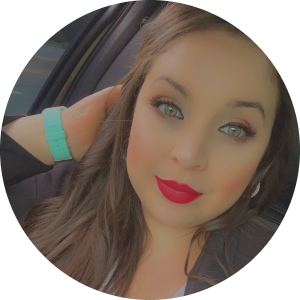 Abigail Aguayo available notary in Mount Prospect, IL - 60056