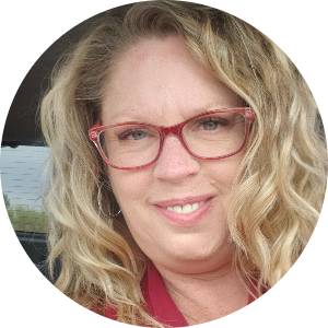 Shelly  Dyer available notary in BOISE, ID - 83703