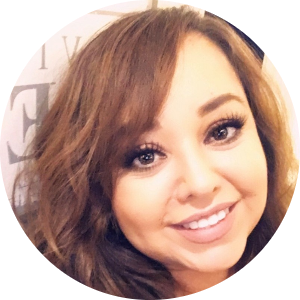 Eva Baeza available notary in Delano, CA - 93215