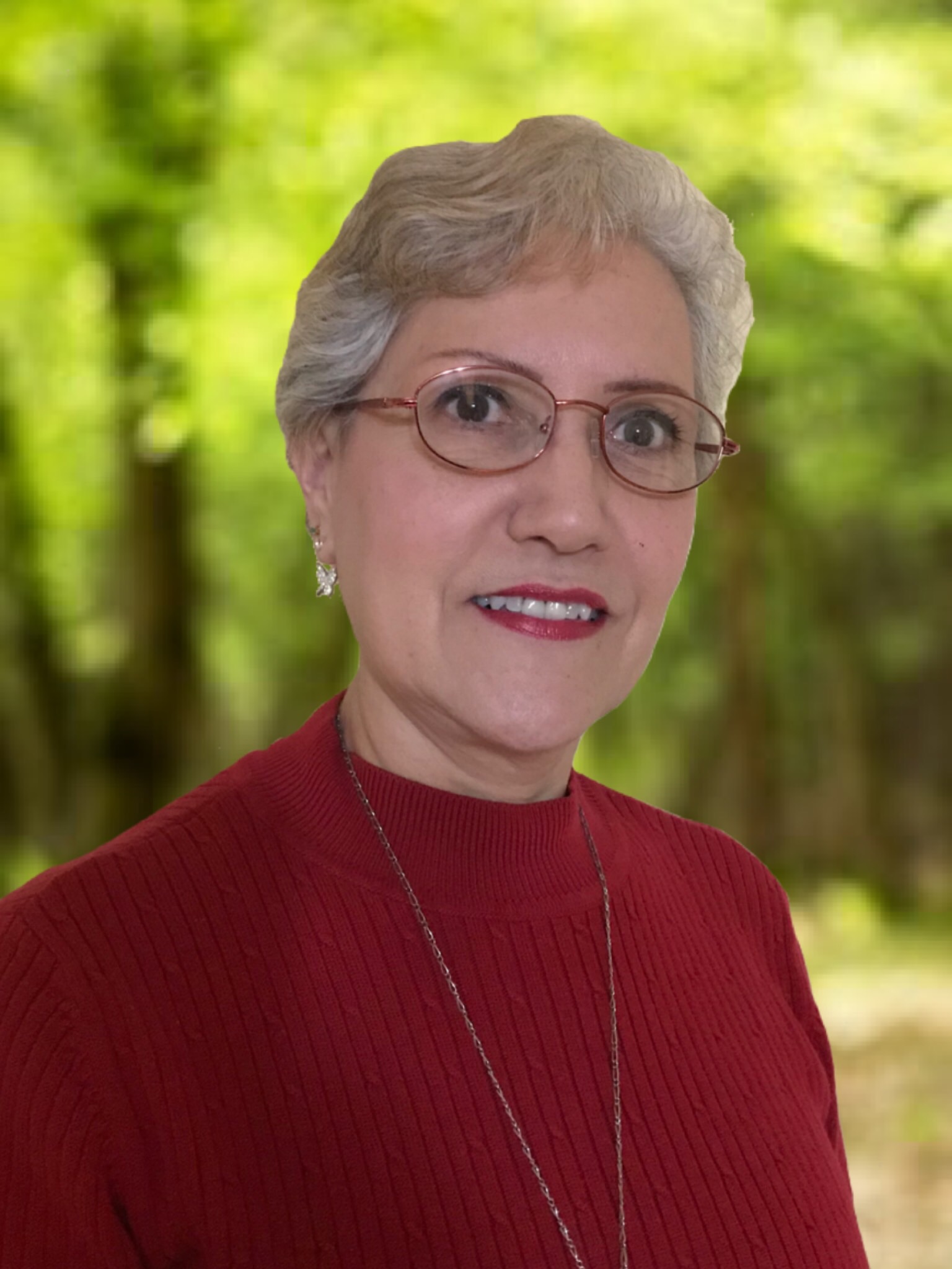 Luz Rose available notary in Roseville, CA - 95747