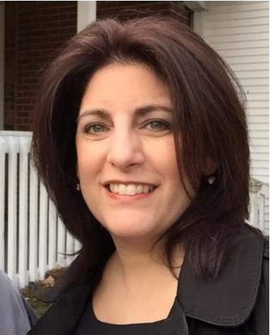 Lisa Resende available notary in Warwick, RI - 02882