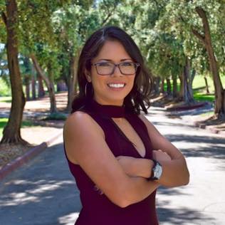 Ana Velarde-Quezada available notary in Sylmar, CA - 91331