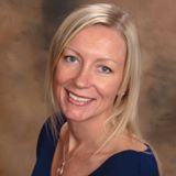 Lindsey  McGee    available notary in Savage, MN - 55378